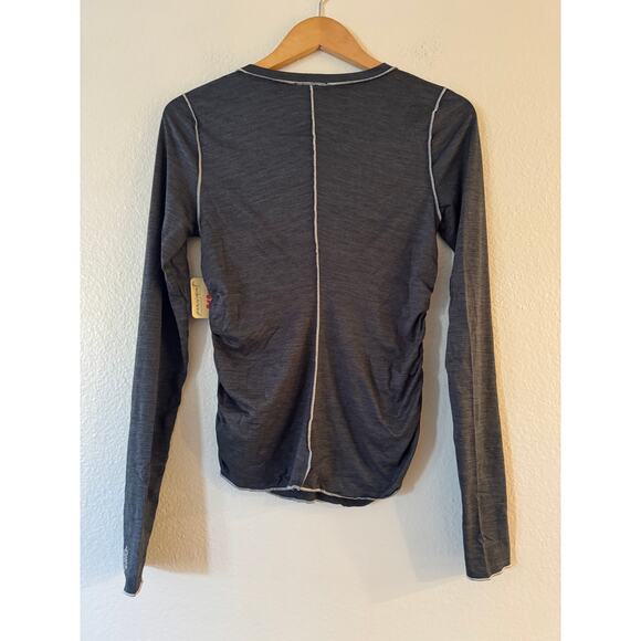 NEW Free People Movement x Hatch Right On Run Layer Top S Scoop Thumbholes NWT - Picture 3 of 11